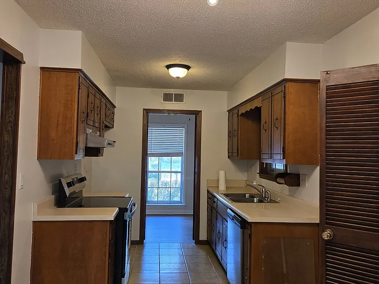 5609 Fieldcrest Ave — Photo 15