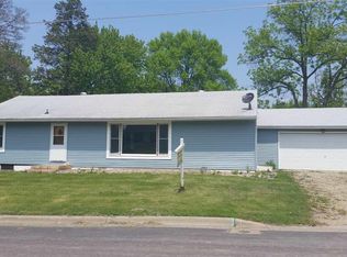 701 7th Ave SE, Waseca, MN 56093