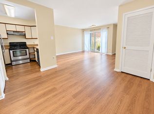 610-612 S American St #1R, Philadelphia, PA 19147