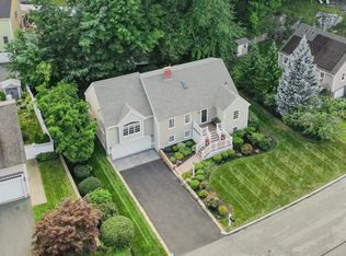 4 Churchill Rd, Winchester, MA 01890