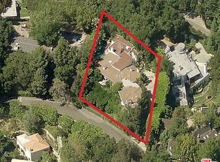 9701 Oak Pass Rd, Beverly Hills, CA 90210