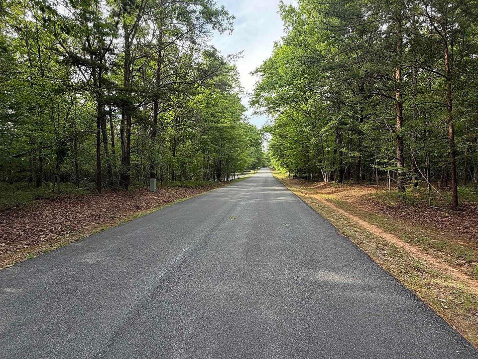 2nd image of 0 Pebble Beach Rd W