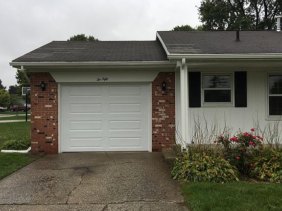 3rd image of 250 N Frost Dr