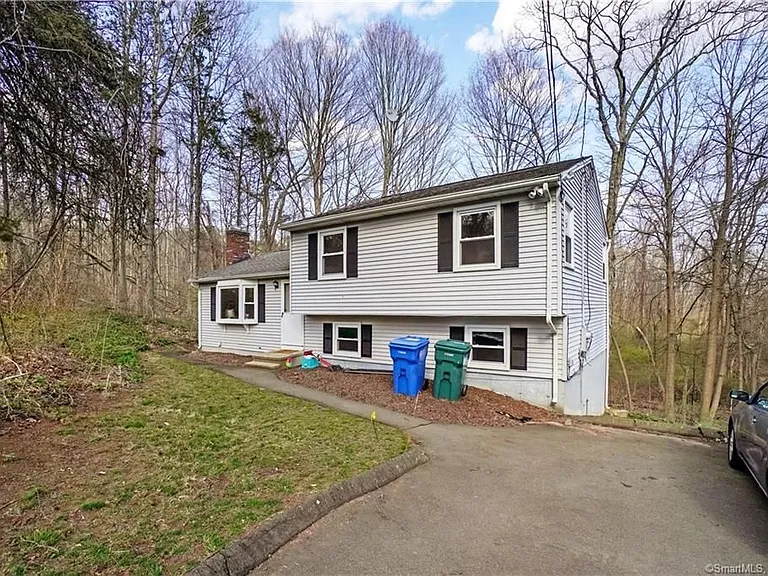 33 Greenes Ridge Rd — Photo 2