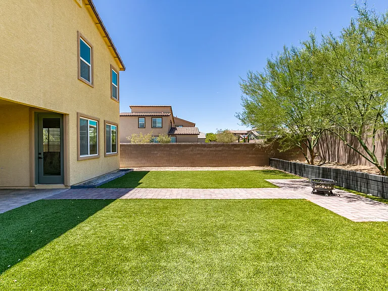 4348 Stardusk Falls Ave — Photo 19