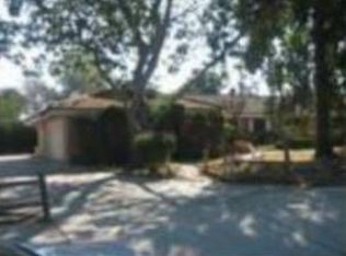 9283 Locust Ave, Fontana, CA 92335