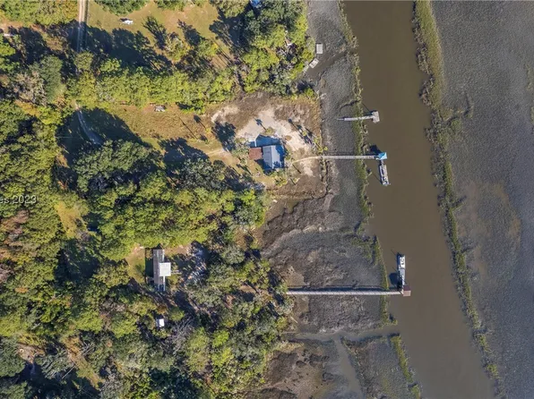 56 Player Rd, Seabrook, SC 29940
