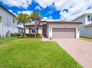 8287 NW Greenbank Cir, Port Saint Lucie, FL 34987