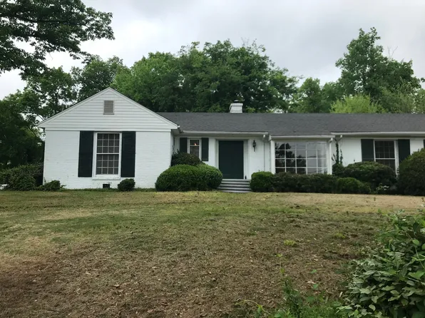 66 Ridgewood Dr, Rockmart, GA 30153