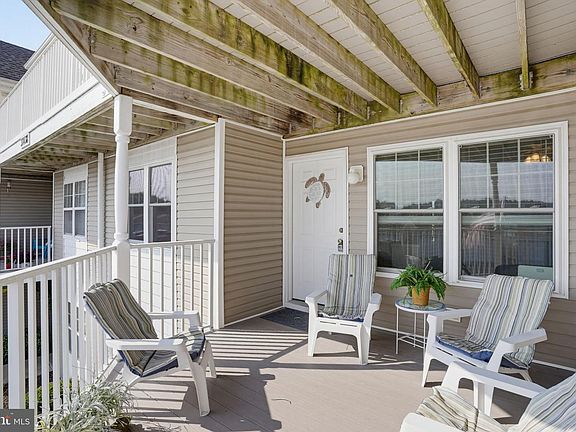 3rd image of 37438 Pettinaro Dr