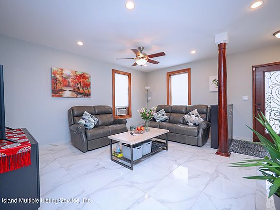 3rd image of 17 Meadow Ave