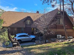 28791 Zion Dr, Lake Arrowhead, CA 92352