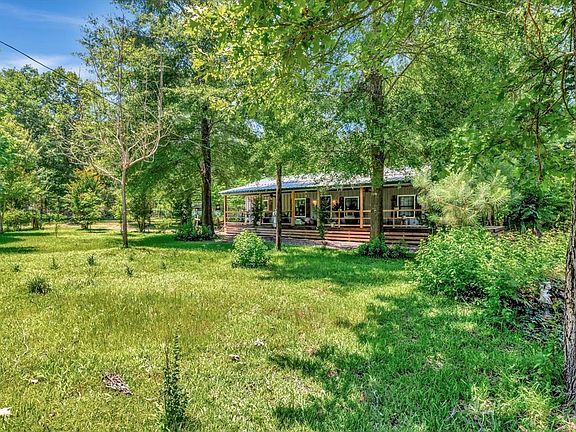 2nd image of 1490 County Road 559