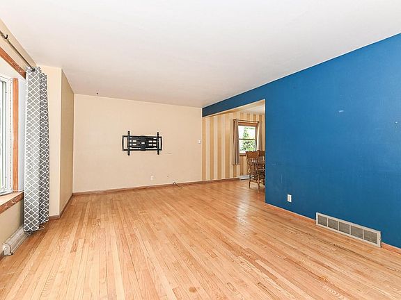 5th image of 5412 S 14th STREET