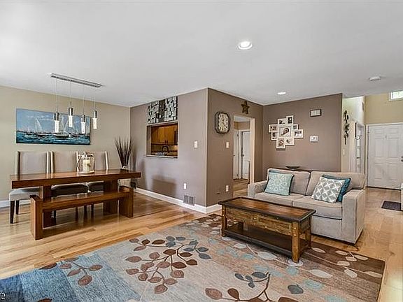 2nd image of 115 Coccio Dr