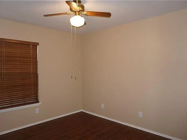 4108 Driscoll Dr — Photo 12