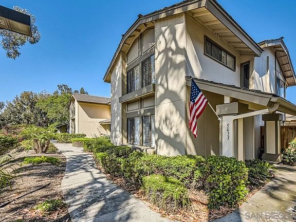 3rd image of 5429 Escarchosa Ln
