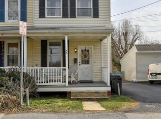 25 Bishops Ln, Catonsville, MD 21228