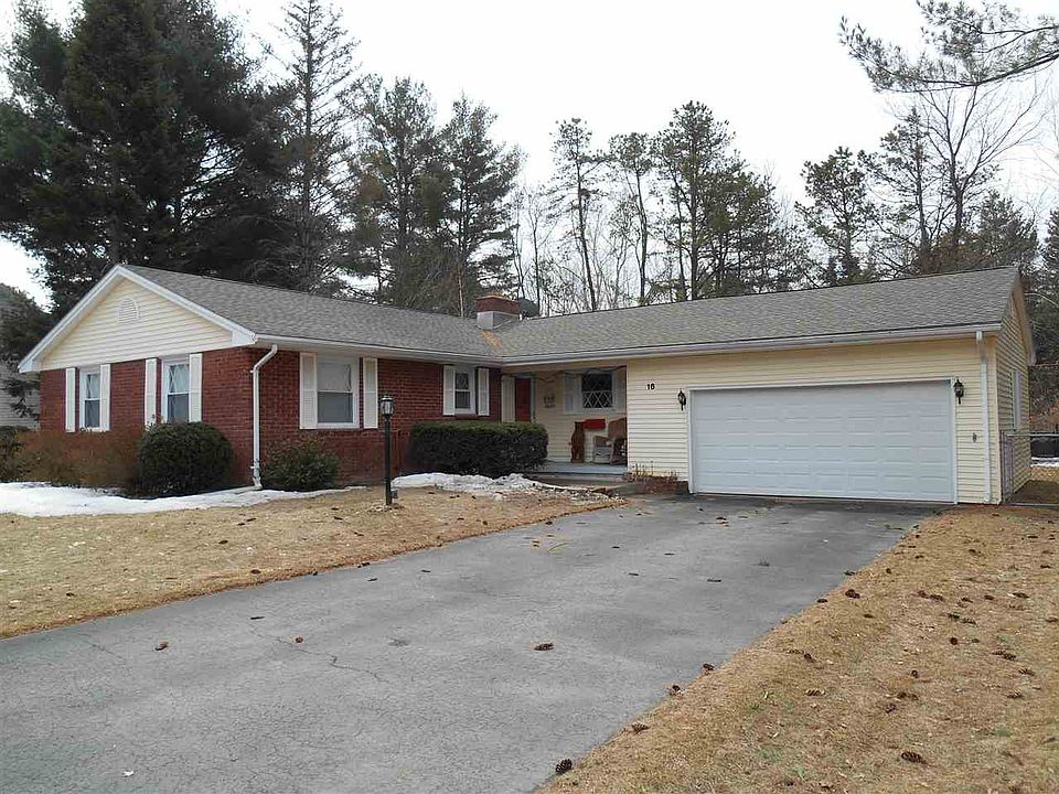 1st image of 16 Lynnfield Dr