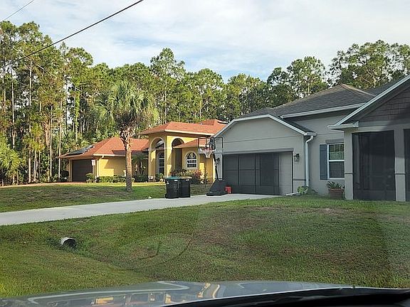 3rd image of 541 Lang Rd SW