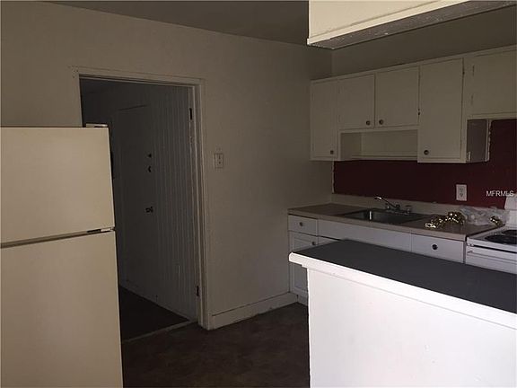 4th image of 8017 67th St N