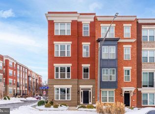 1975 Roland Clarke Pl, Reston, VA 20191