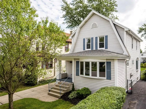 368 Hamilton Blvd, Buffalo, NY 14217