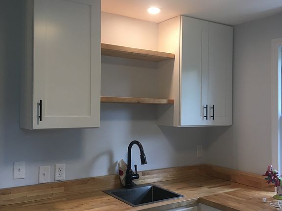5th image of 260 Duke St #2