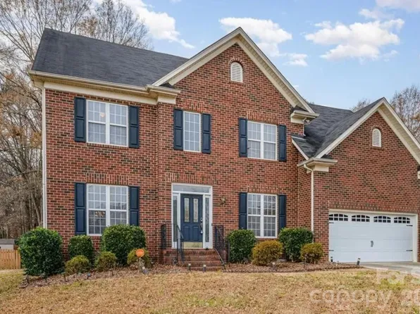 11005 Chilcomb Ct, Charlotte, NC 28262