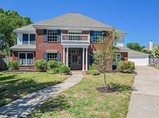 15923 Echo Lodge Dr, Houston, TX 77095