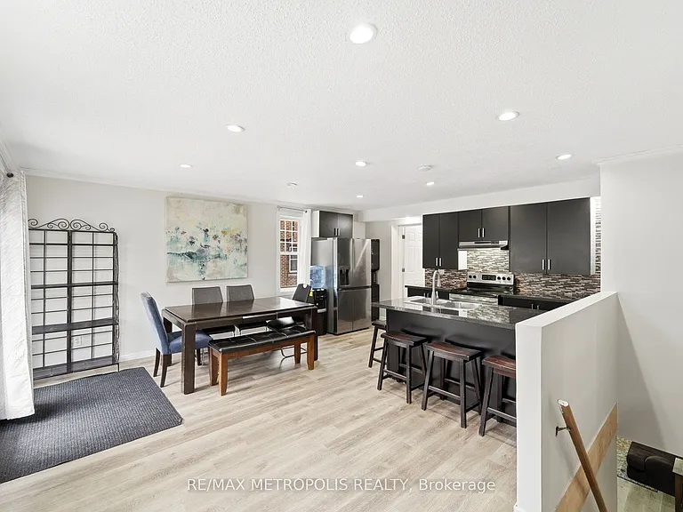 56 Charing Cross St #MAIN BSMT — Photo 5