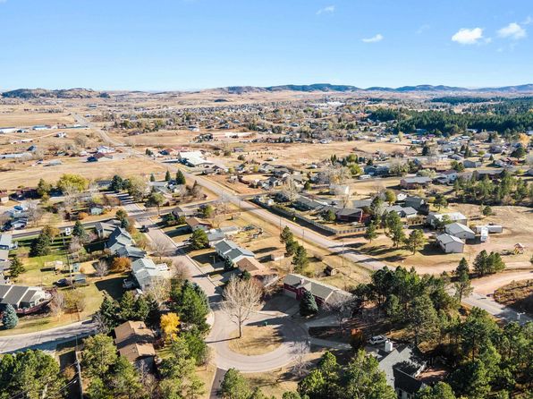 6405 Sunset Dr, Black Hawk, SD 57718