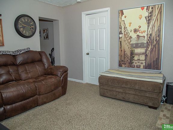 5th image of 1122 4th Ave