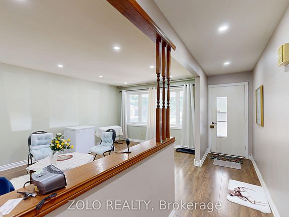 4th image of 31 Applewood Ln