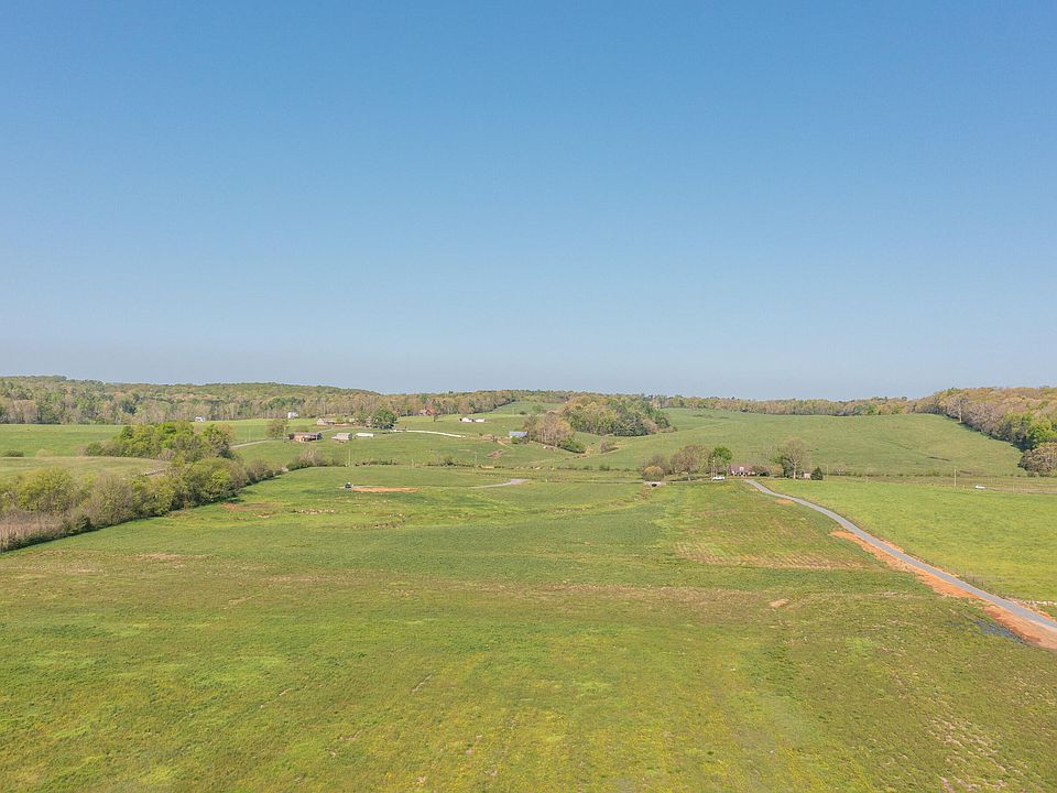 1st image of 420 Chatata Valley Rd NE
