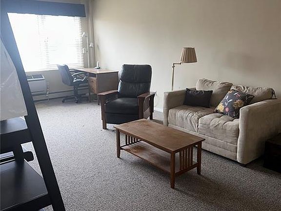 5th image of 61 Maine Ave APT B12