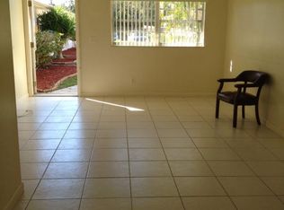 926 18th St APT 4, Vero Beach, FL 32960