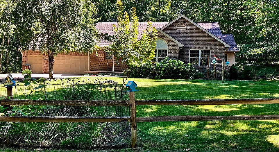 1st image of 8880 Jenny Ln