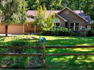 8880 Jenny Ln, Stanwood, MI 49346