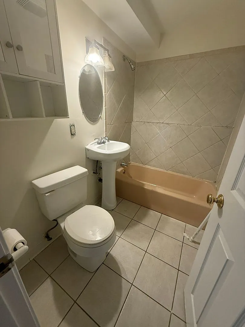 1 Bedroom Condominium Unit. Dennisport Ma. — Photo 2