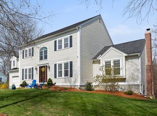 11 Honeysuckle Rd, Westford, MA 01886