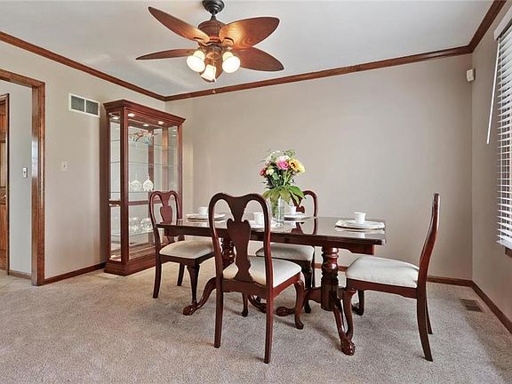 3rd image of 3042 N 85th Pl
