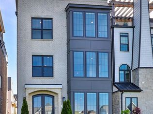 5044 Arabella Cir, Cincinnati, OH