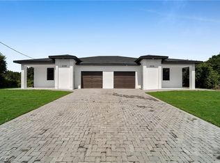 330/332 Bell Blvd S, Lehigh Acres, FL 33974