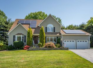 26 Church Ter, Newington, CT 06111