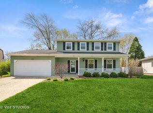 1636 Wadham Pl, Wheaton, IL