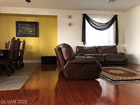5th image of 9762 Kampsville Ave