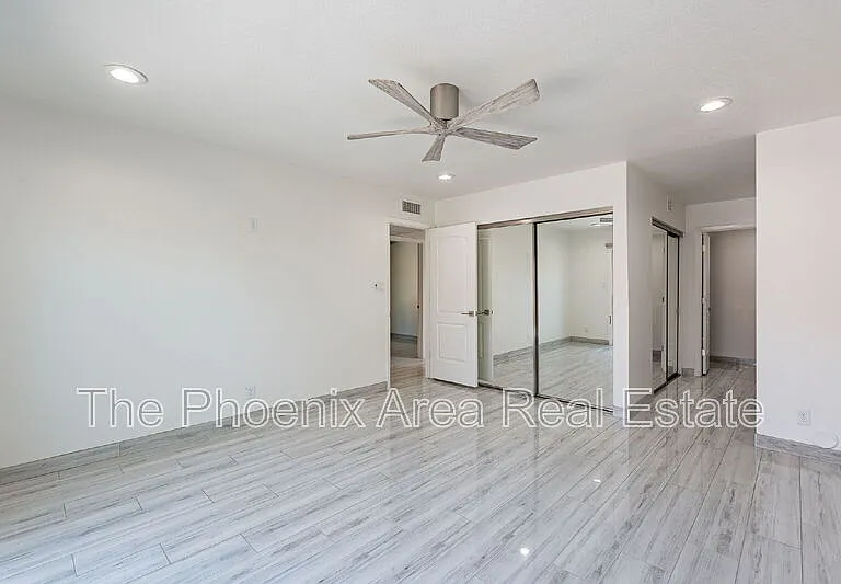 9128 E Gelding Dr — Photo 24