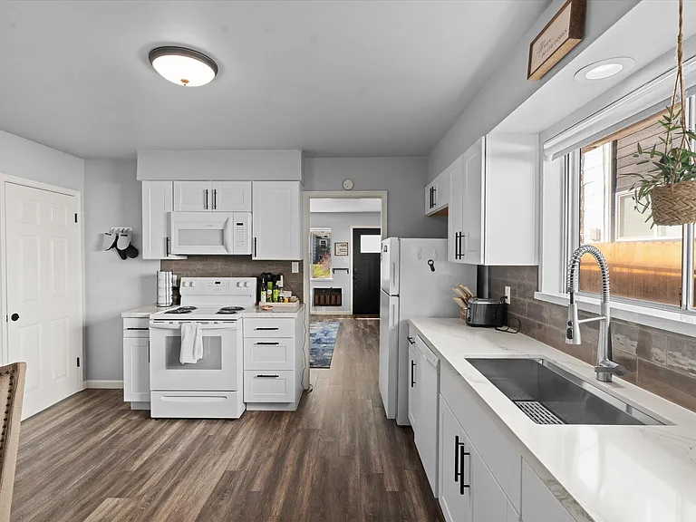 533 Kohlepp Ave — Photo 6