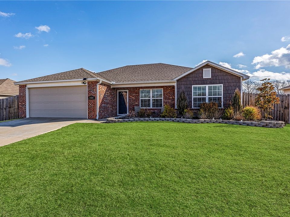 1st image of 1120 S Apollo Dr